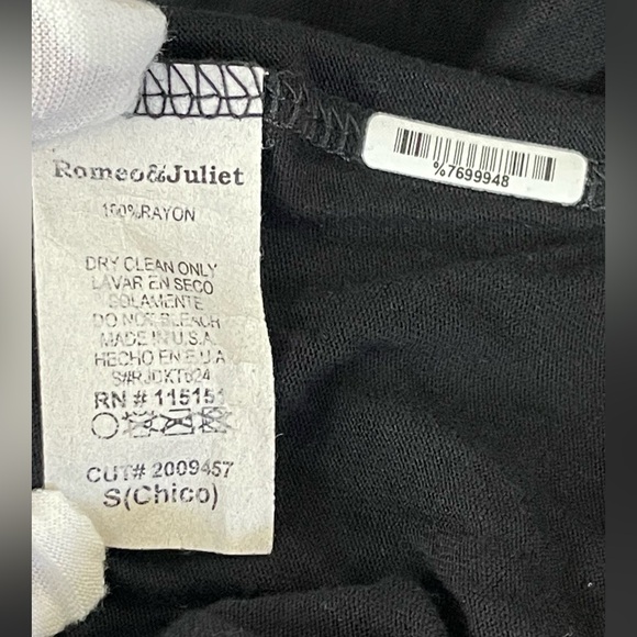 🎉SALE🎉 Romeo & Juliet Couture Tank Top Halter Black Shirt | Size S - Picture 7 of 7